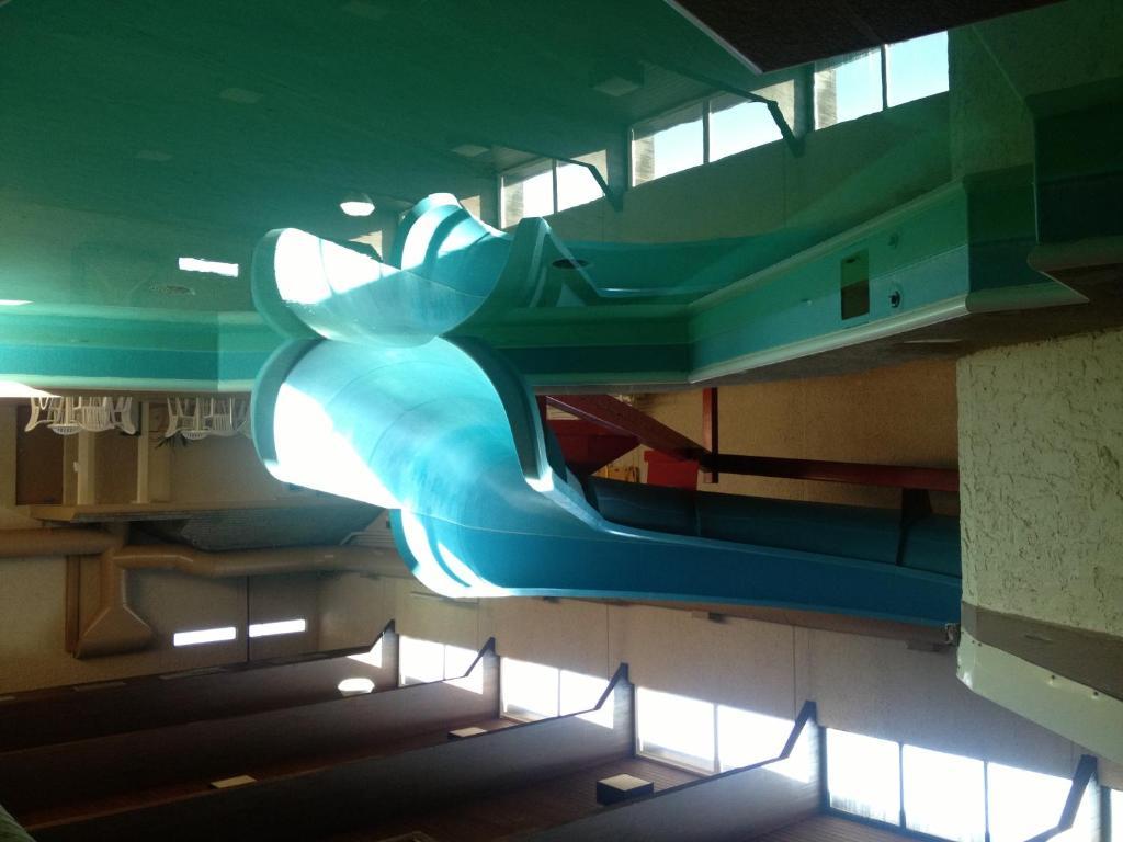 Ramada By Wyndham Yorkton Exterior foto